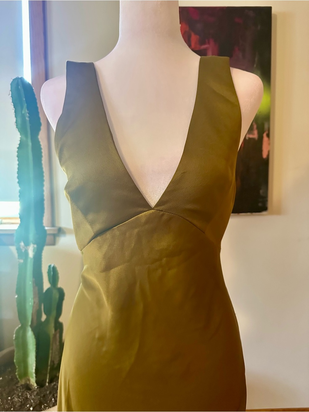 Zara Olive Green V-Neck Maxi Dress - Picture 2 of 8